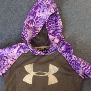 Under Armour Sweatshirt